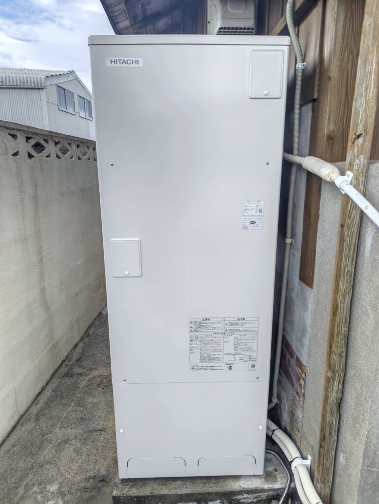 鹿児島県枕崎市K様邸に設置したエコキュートの貯湯タンク